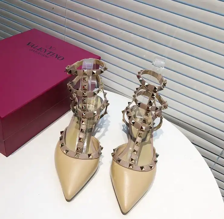 hype Valentino High Heels