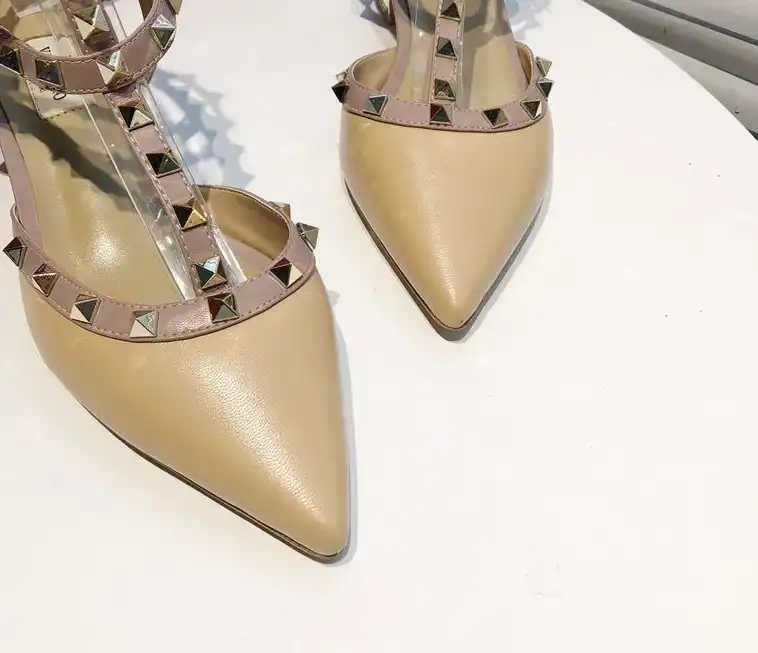 hype Valentino High Heels