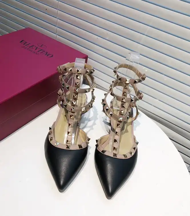 hype Valentino High Heels