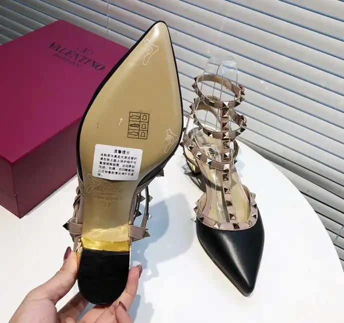 hype Valentino High Heels