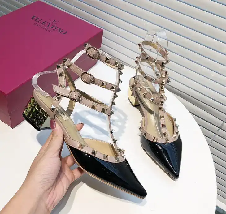 hype Valentino High Heels