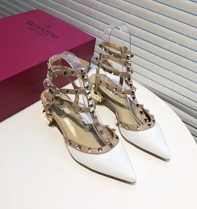 hype Valentino High Heels