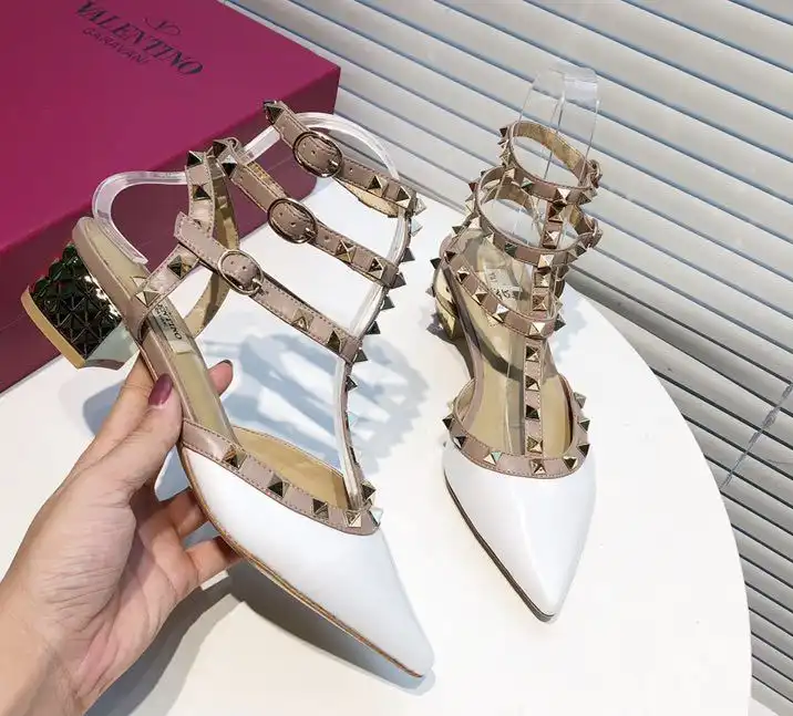 hype Valentino High Heels