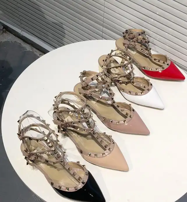 hype Valentino High Heels