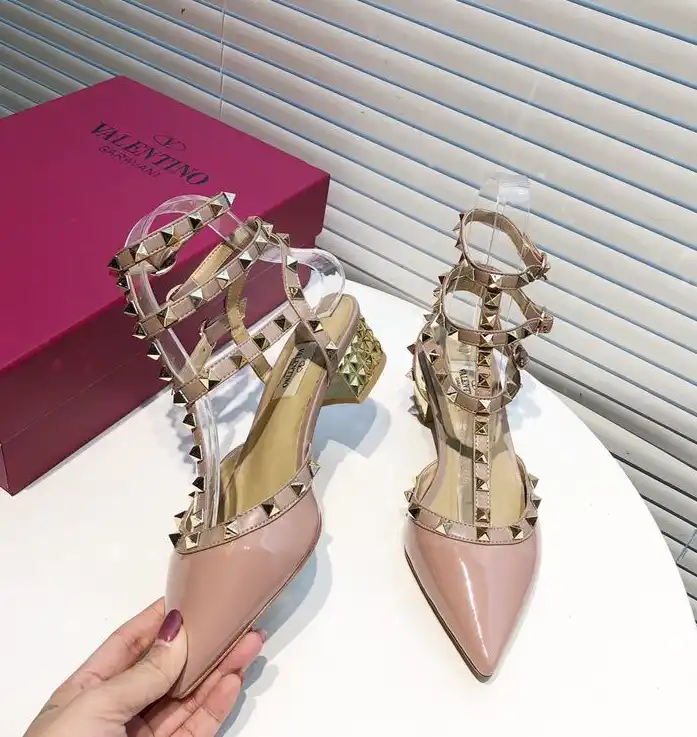 hype Valentino High Heels