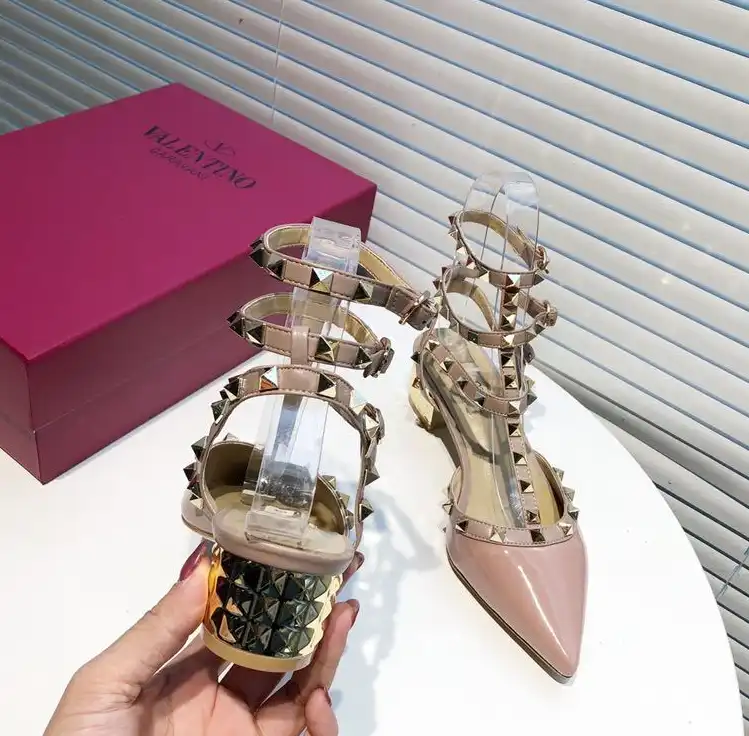 hype Valentino High Heels