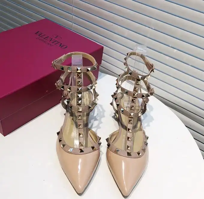 hype Valentino High Heels