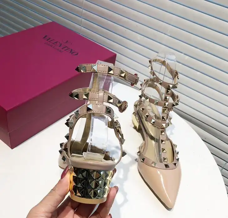 hype Valentino High Heels