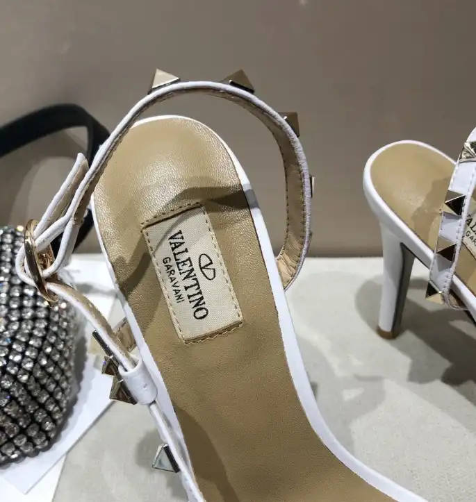 hype Valentino High Heels