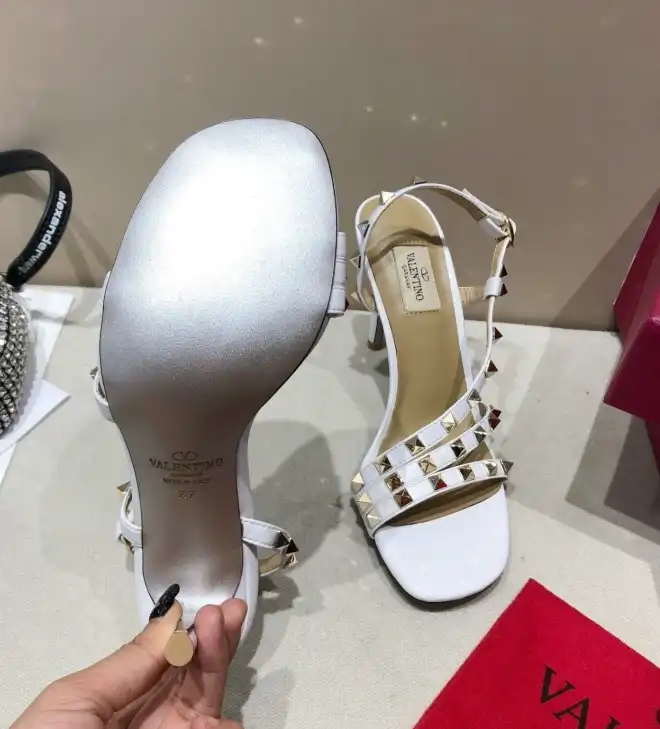 hype Valentino High Heels