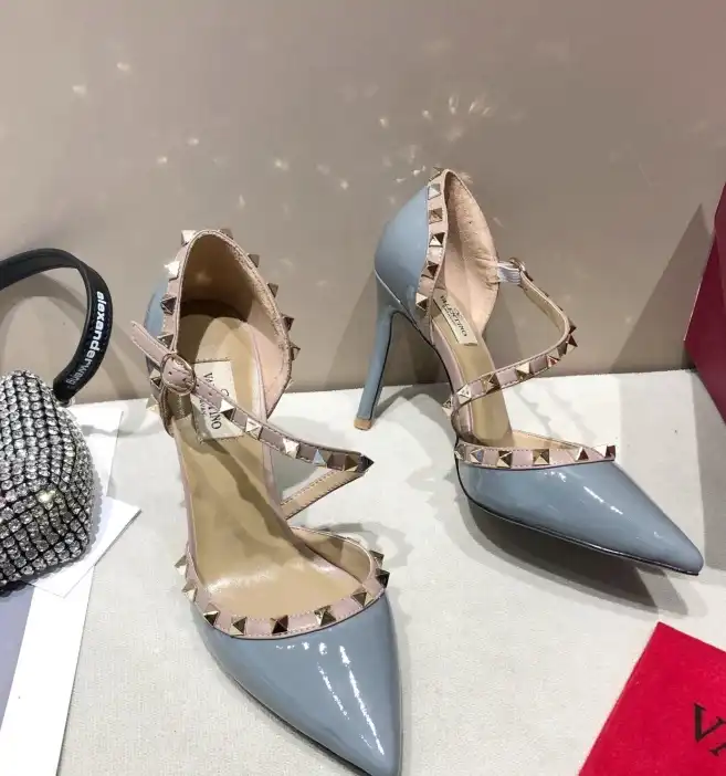 hype Valentino High Heels