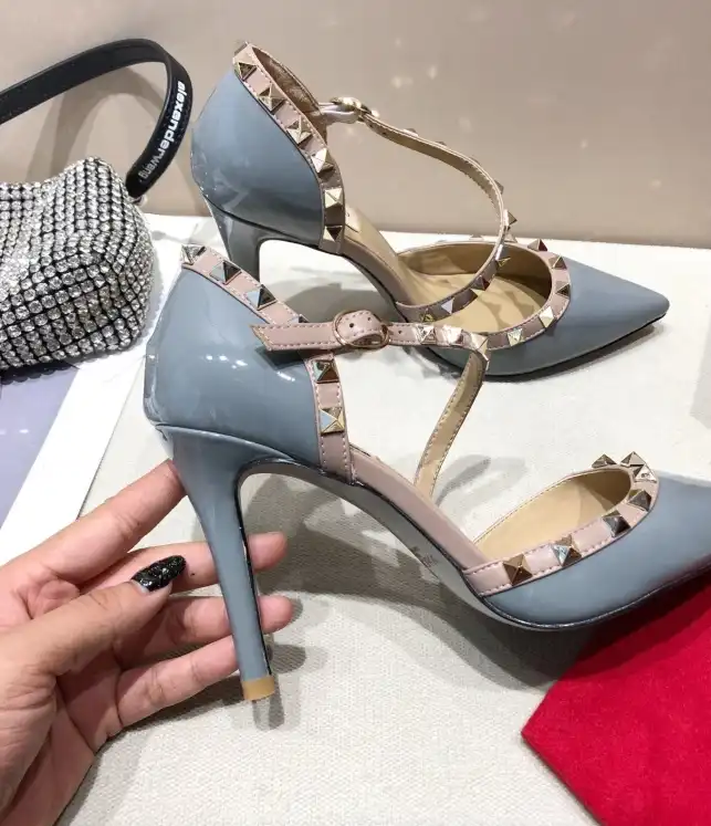 hype Valentino High Heels