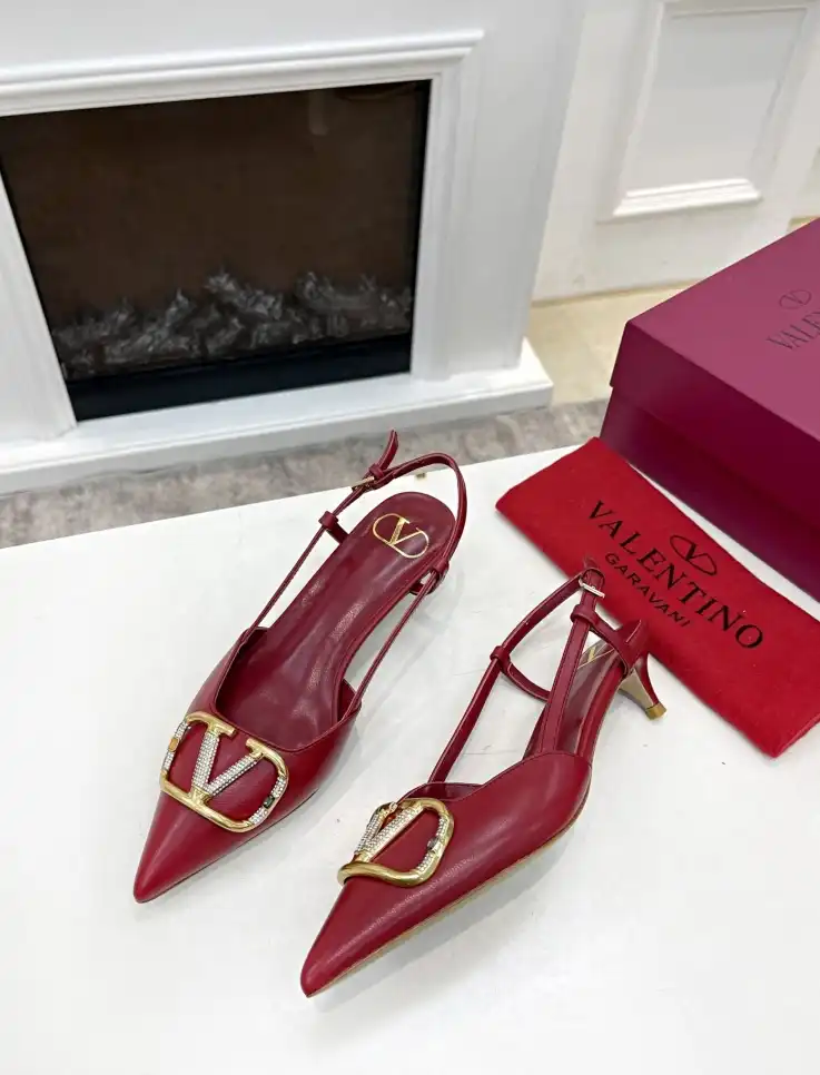 hype Valentino High Heels