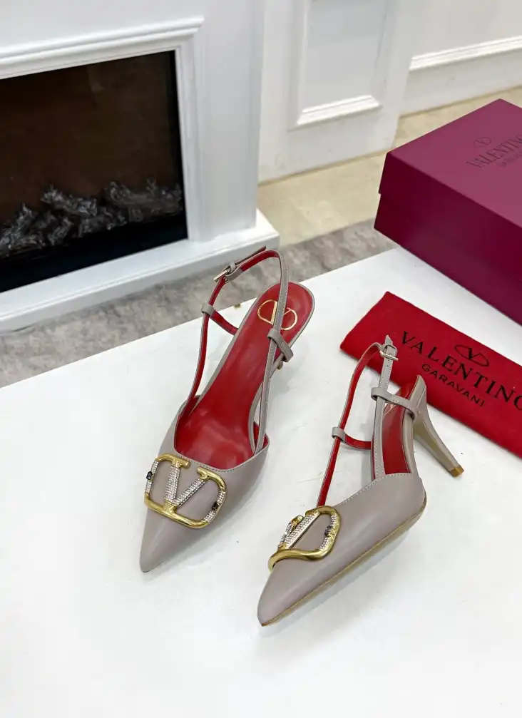 hype Valentino High Heels