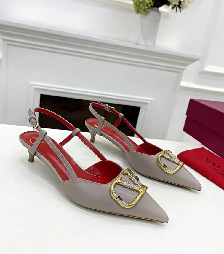 hype Valentino High Heels