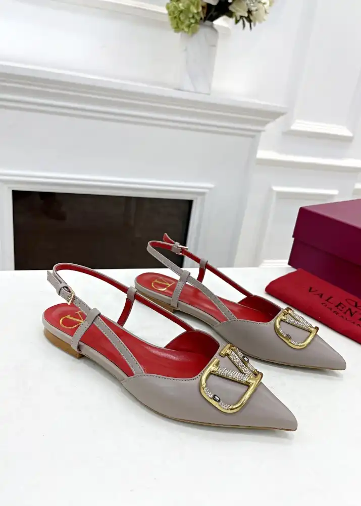 hype Valentino High Heels