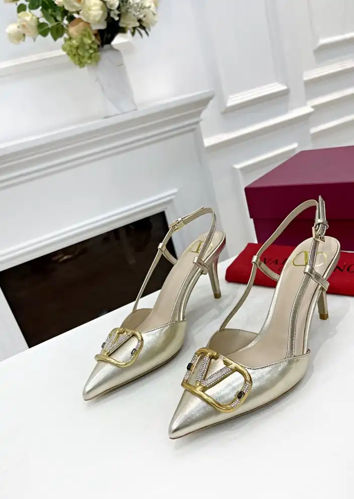 hype Valentino High Heels