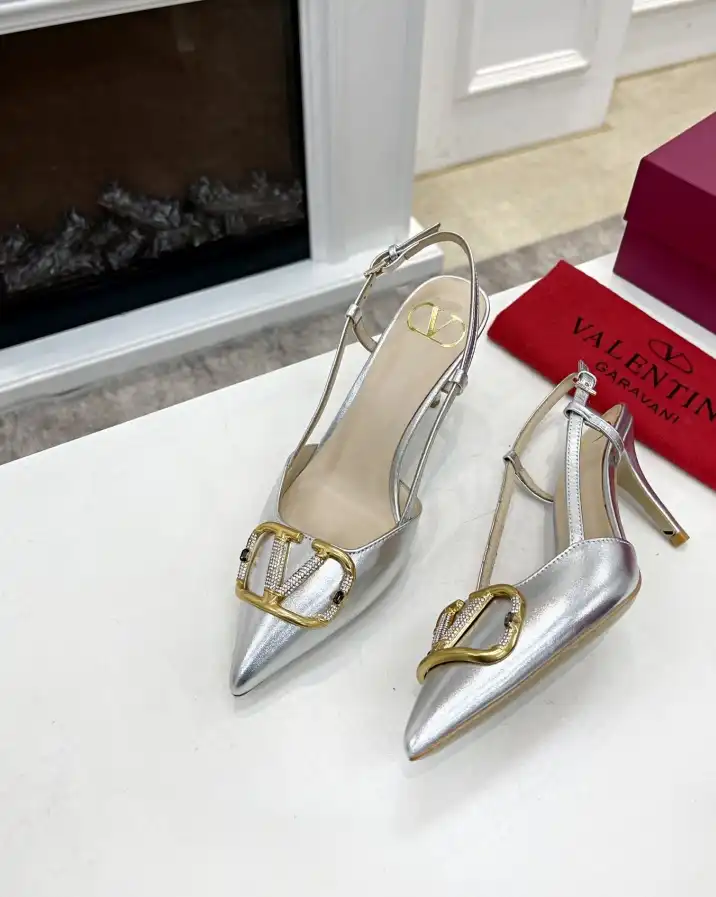 hype Valentino High Heels