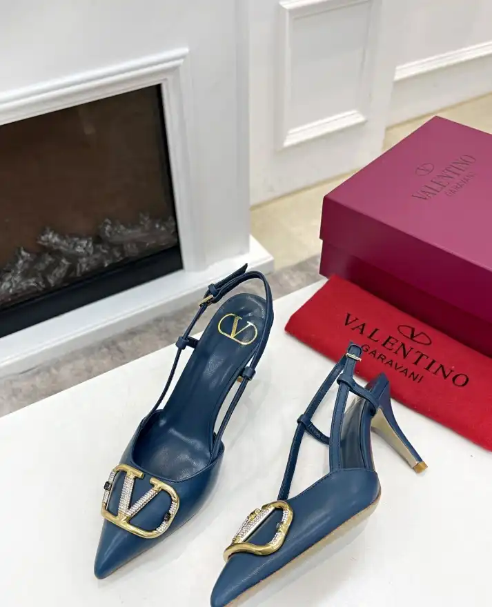 hype Valentino High Heels