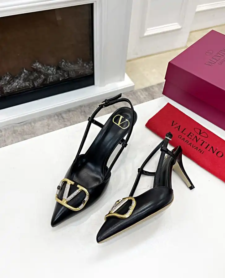 hype Valentino High Heels