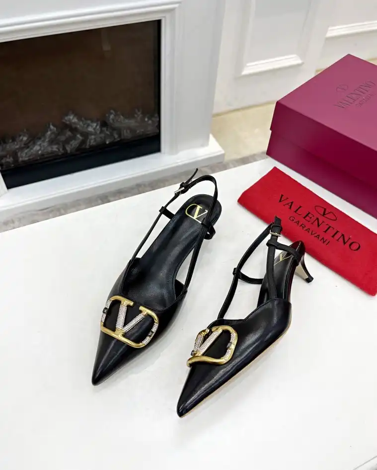 hype Valentino High Heels