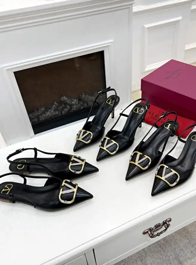 hype Valentino High Heels