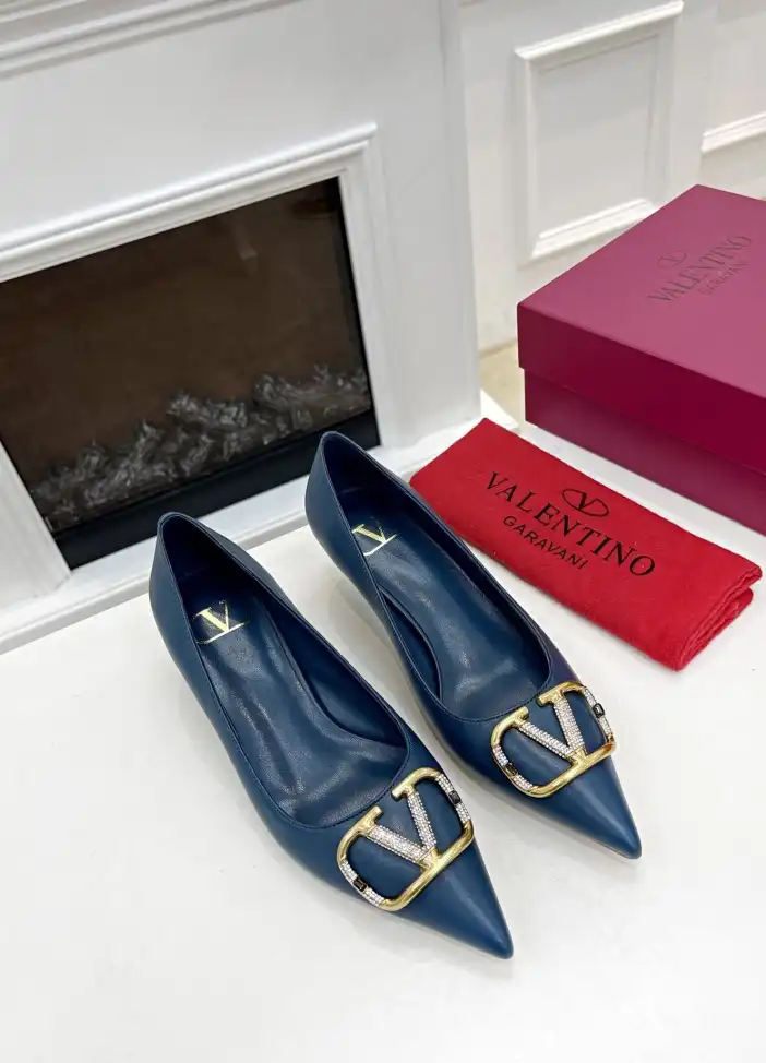 hype Valentino High Heels