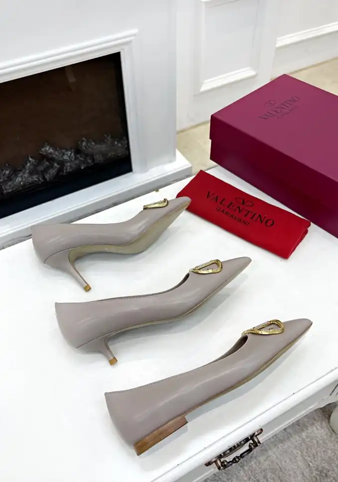 hype Valentino High Heels