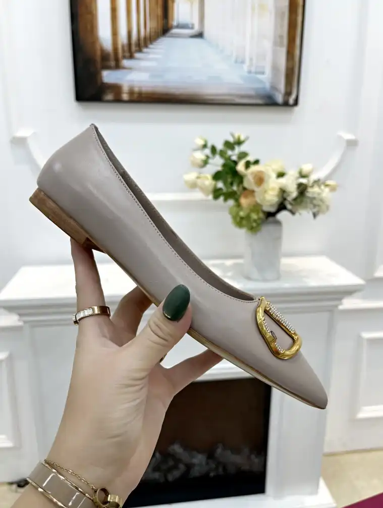 hype Valentino High Heels