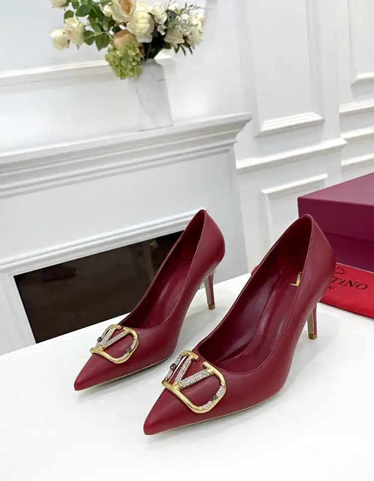 hype Valentino flat shoes