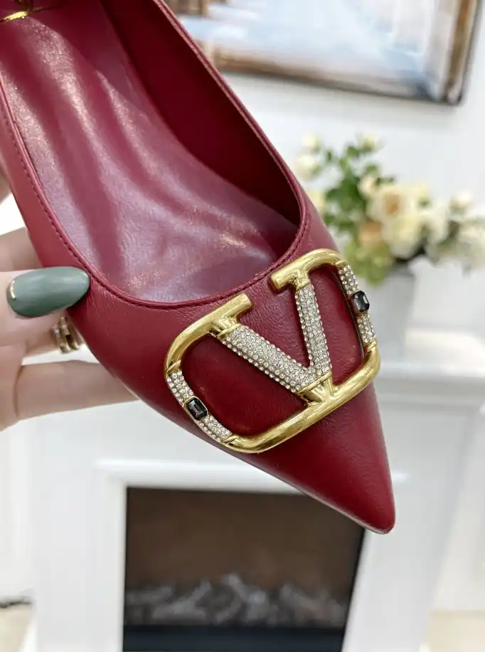 hype Valentino flat shoes