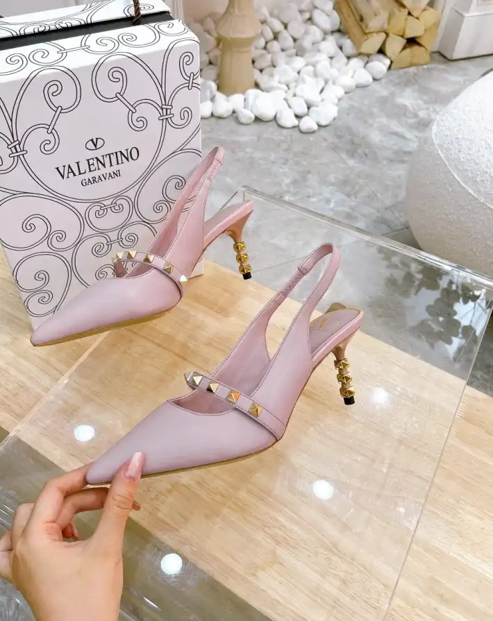 hype Valentino High Heels