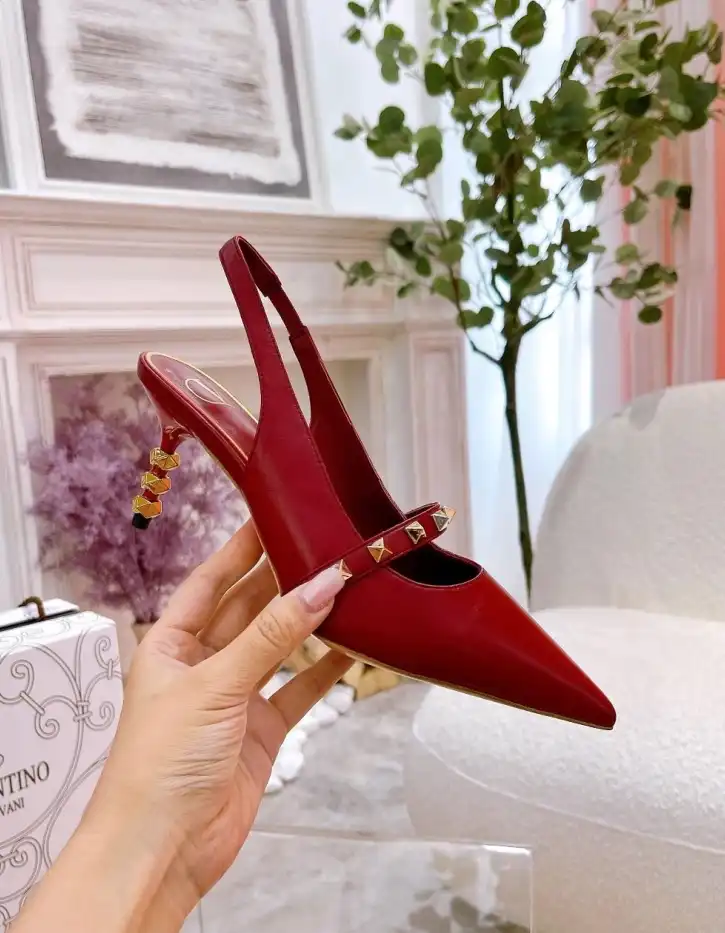 hype Valentino High Heels