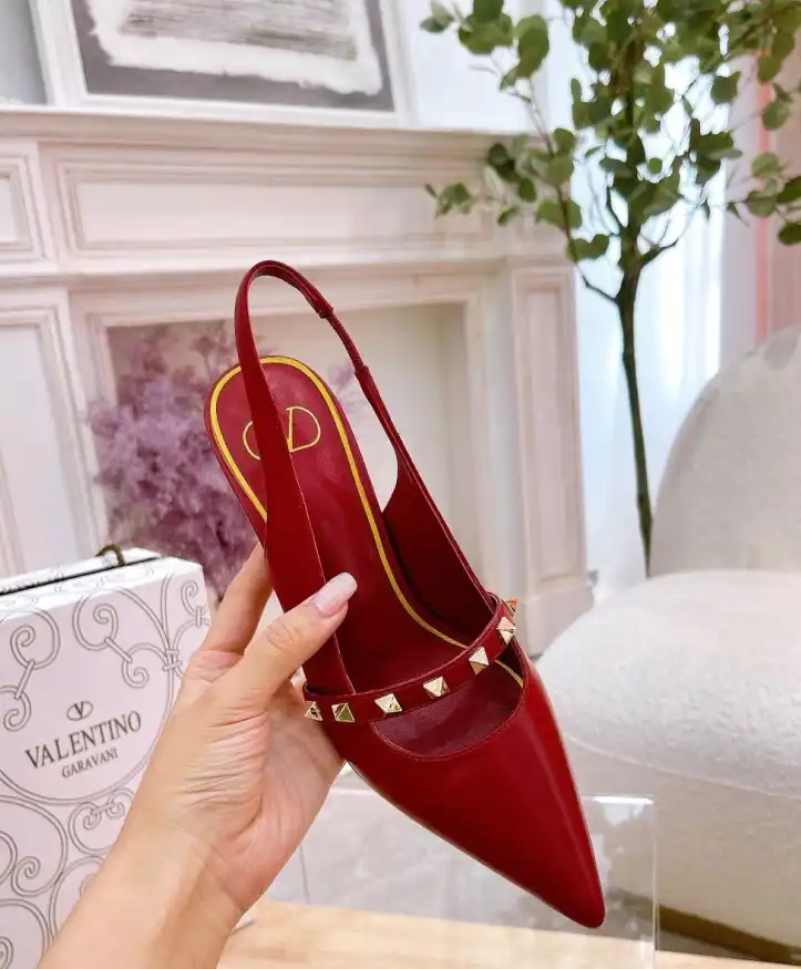 hype Valentino High Heels