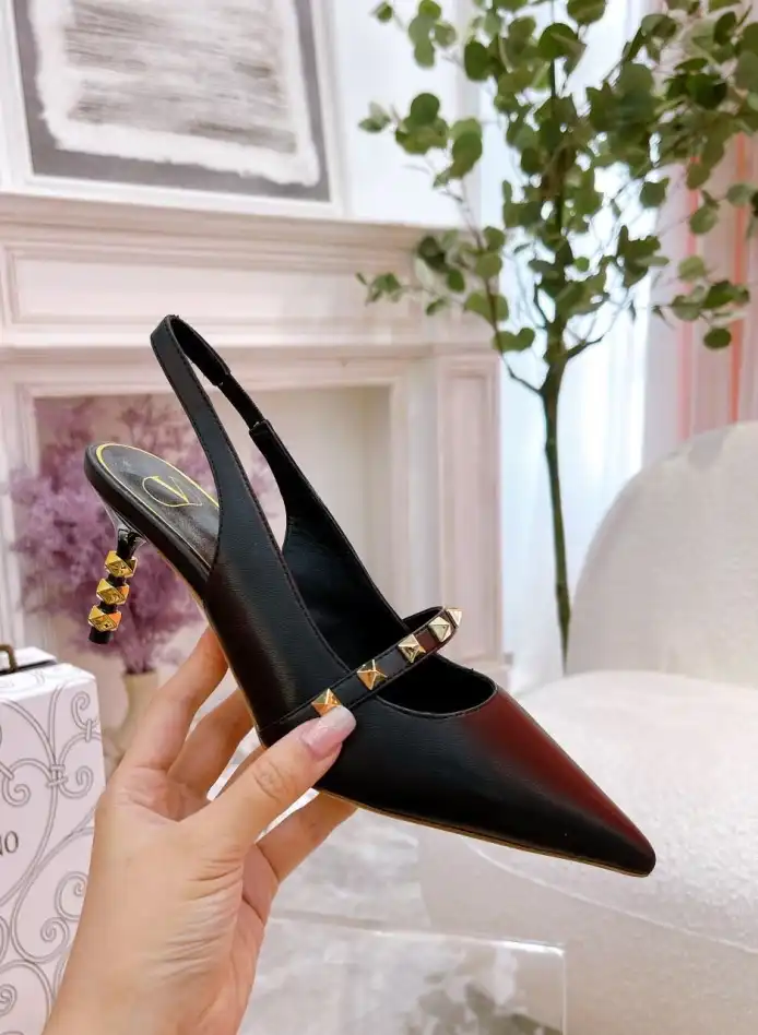 hype Valentino High Heels