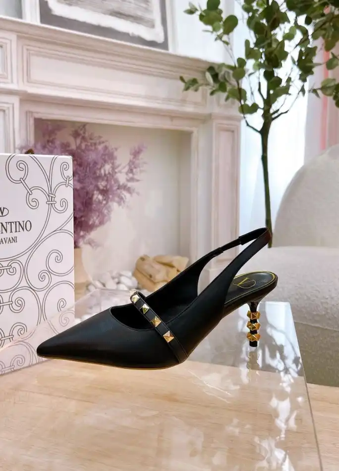 hype Valentino High Heels