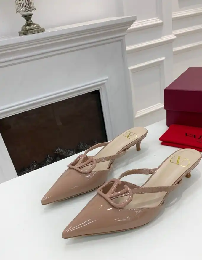 hype Valentino High Heels