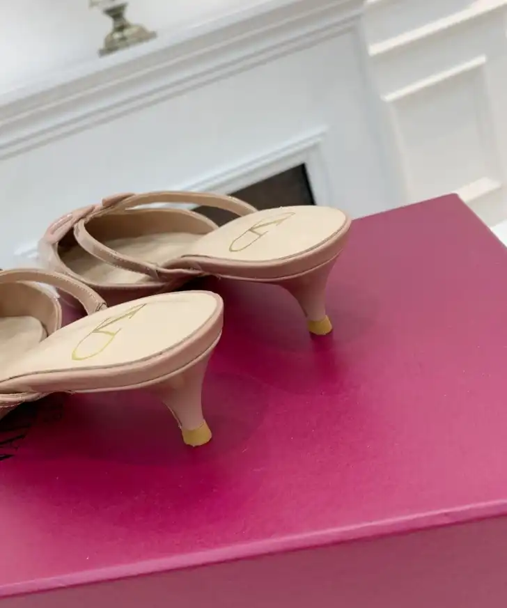 hype Valentino High Heels