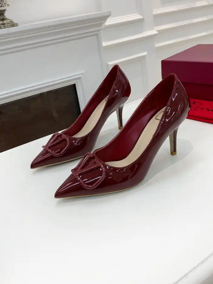 hype Valentino flat shoes