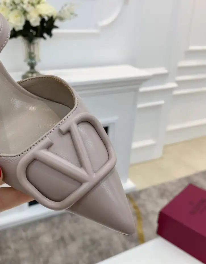 hype Valentino High Heels