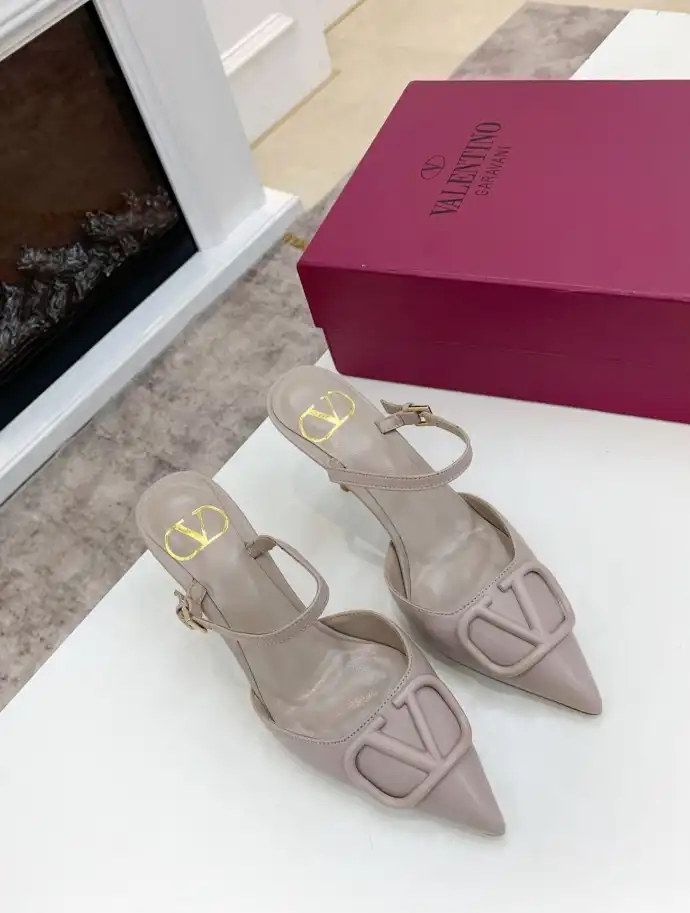 hype Valentino High Heels