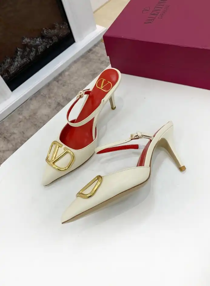 hype Valentino High Heels