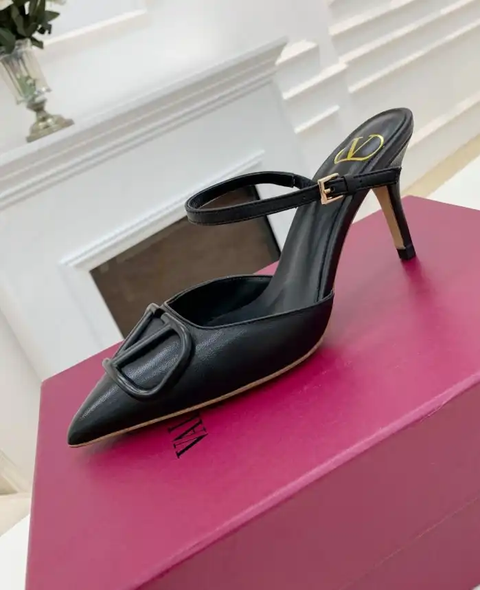 hype Valentino High Heels