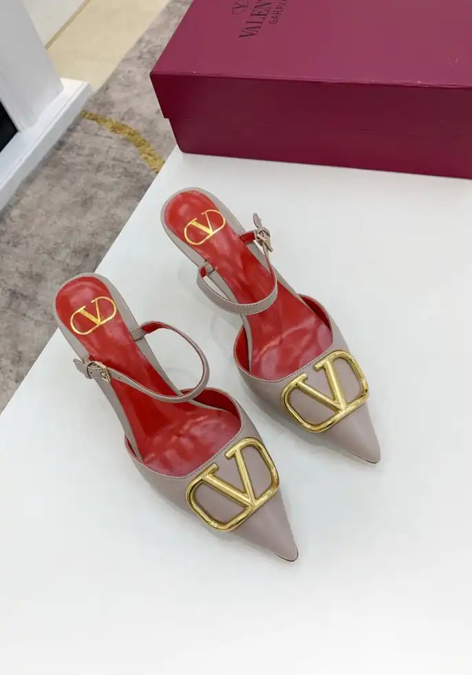 hype Valentino High Heels