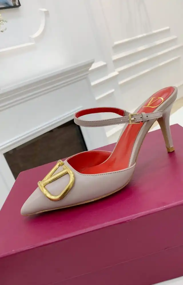 hype Valentino High Heels