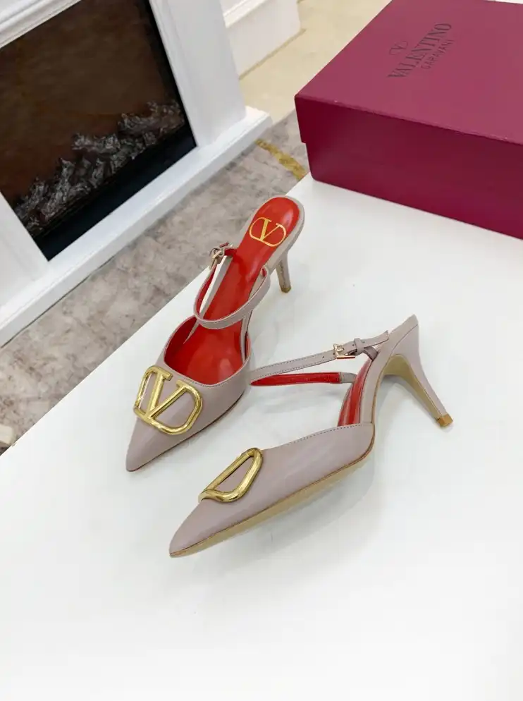 hype Valentino High Heels