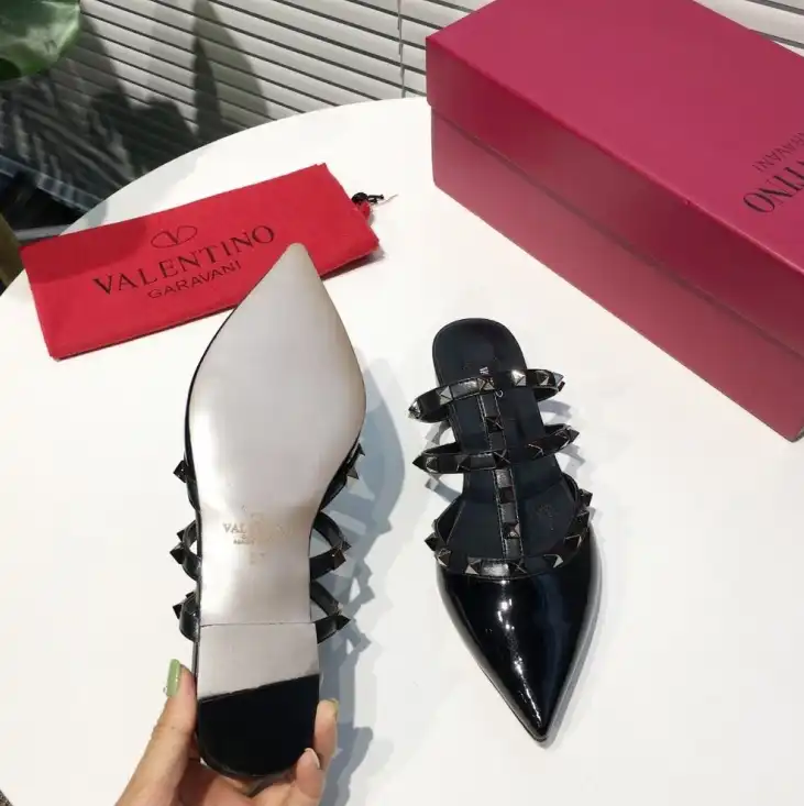 hype Valentino Boots