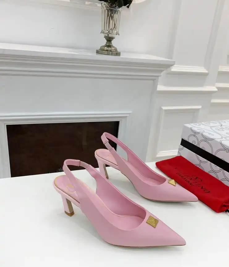 hype Valentino High Heels