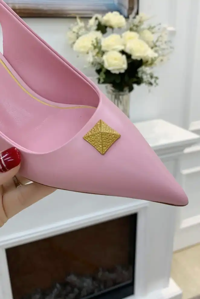 hype Valentino High Heels