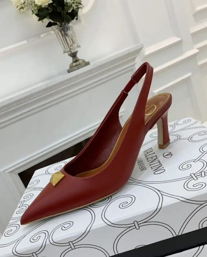 hype Valentino High Heels